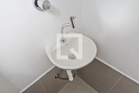 Área de Serviço de apartamento para alugar com 3 quartos, 67m² em Santa Teresinha, São Paulo