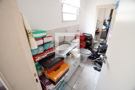 Banheiro de serviço de apartamento à venda com 2 quartos, 110m² em Vila Joao Jorge, Campinas