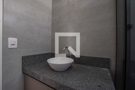 Banheiro de apartamento para alugar com 2 quartos, 79m² em Icaraí, Niterói
