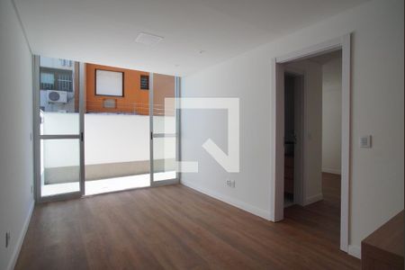 Sala de apartamento à venda com 1 quarto, 66m² em Petrópolis, Porto Alegre