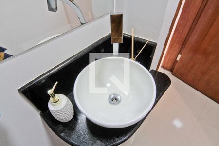 Lavabo de casa à venda com 5 quartos, 327m² em Parque Sao Domingos, São Paulo