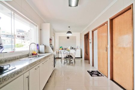 Cozinha de casa à venda com 5 quartos, 327m² em Parque Sao Domingos, São Paulo