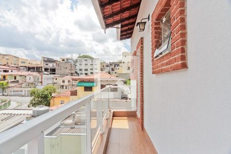 Varanda de casa à venda com 5 quartos, 327m² em Parque Sao Domingos, São Paulo