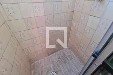 Banheiro de apartamento para alugar com 2 quartos, 120m² em Conjunto Habitacional Teotonio Vilela, São Paulo