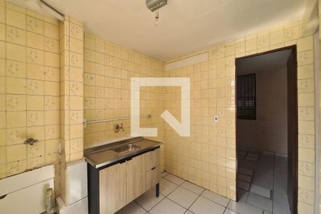 Cozinha e Área de Serviço de apartamento para alugar com 2 quartos, 120m² em Conjunto Habitacional Teotonio Vilela, São Paulo