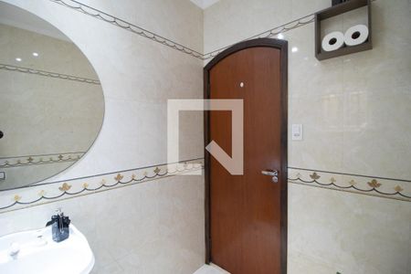 Banheiro 2 de casa à venda com 4 quartos, 257m² em Vila Paiva, São Paulo