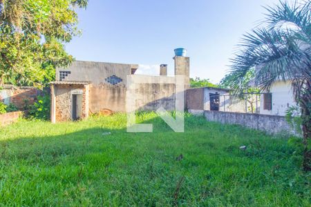 Quintal de casa à venda com 3 quartos, 528m² em Niterói, Canoas