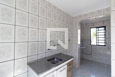 Cozinha- Área de serviço de apartamento para alugar com 2 quartos, 50m² em Itaquera, São Paulo