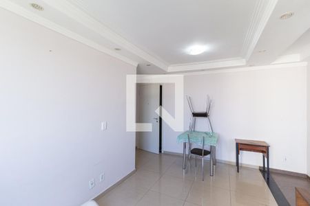 Sala de apartamento para alugar com 2 quartos, 45m² em Vila Veloso, Carapicuíba