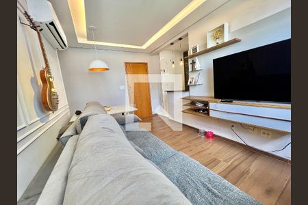 Sala de apartamento para alugar com 2 quartos, 60m² em Paquetá, Belo Horizonte