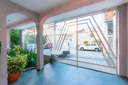 Garagem de casa à venda com 4 quartos, 220m² em Vila Graciosa, São Paulo