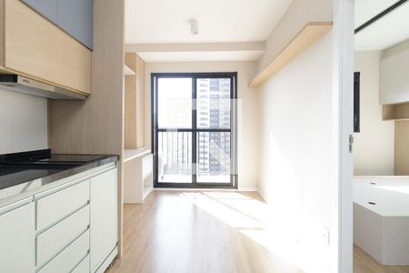 Apartamento para alugar com 1 quarto, 27m² em Campo Belo, São Paulo