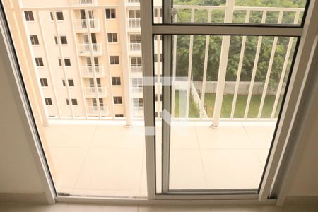 Varanda de apartamento para alugar com 1 quarto, 27m² em Parque Industrial Tomas Edson, São Paulo