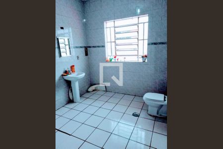 Casa à venda com 2 quartos, 165m² em Vila Cordeiro, São Paulo