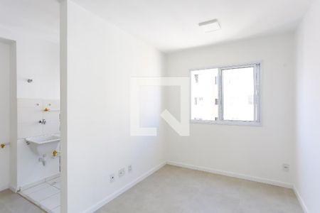 Sala de apartamento para alugar com 2 quartos, 35m² em Paraíso do Morumbi, São Paulo