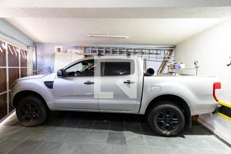 Garagem de casa à venda com 3 quartos, 158m² em Jabaquara, São Paulo