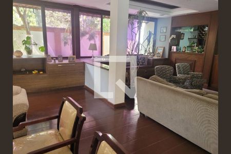 Casa à venda com 5 quartos, 480m² em Jacarepaguá, Rio de Janeiro