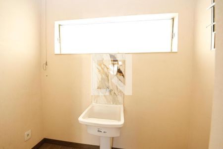 Área de Serviço de casa para alugar com 1 quarto, 25m² em Jardim Tiete, São Paulo