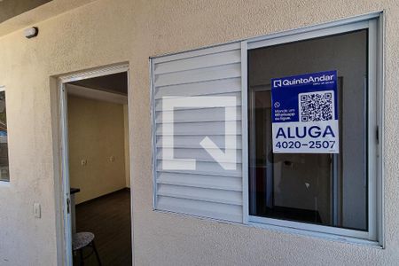 Placa de casa para alugar com 1 quarto, 25m² em Jardim Tiete, São Paulo