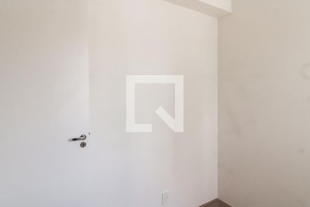 Quarto 1 de apartamento para alugar com 2 quartos, 34m² em Vila Ré, São Paulo