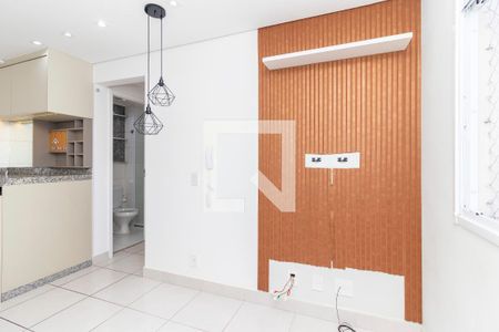 Sala de apartamento para alugar com 2 quartos, 34m² em Vila Carmosina, São Paulo