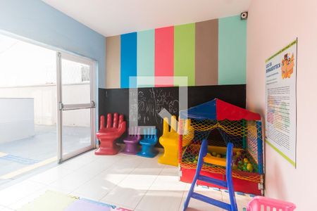 Brinquedoteca de apartamento para alugar com 2 quartos, 52m² em Biritiba, Poá