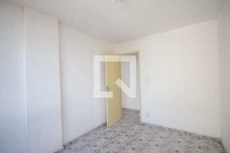 Quarto 1 de apartamento para alugar com 2 quartos, 55m² em Porto Novo, São Gonçalo