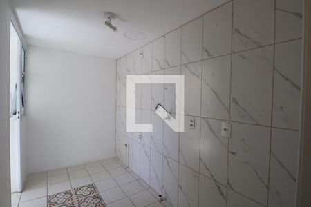 Cozinha de apartamento à venda com 2 quartos, 47m² em Mato Grande, Canoas