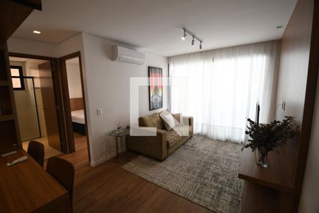 Sala de apartamento para alugar com 1 quarto, 50m² em Cambuí, Campinas