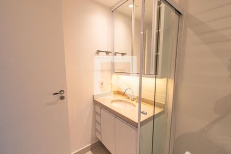 Banheiro de kitnet/studio para alugar com 1 quarto, 22m² em Ipiranga, São Paulo