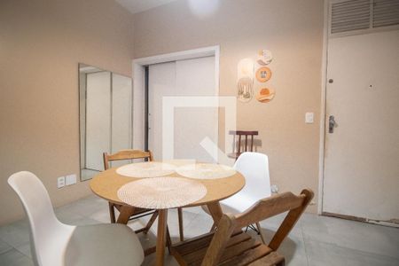 Cozinha de apartamento à venda com 1 quarto, 36m² em Copacabana, Rio de Janeiro