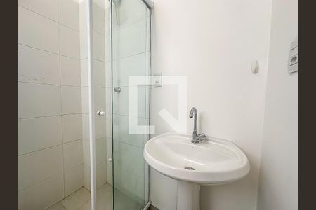 Banheiro de kitnet/studio à venda com 1 quarto, 34m² em Centro, Rio de Janeiro