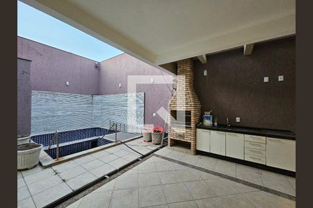 Área Externa de casa à venda com 4 quartos, 500m² em Ipiranga, São Paulo