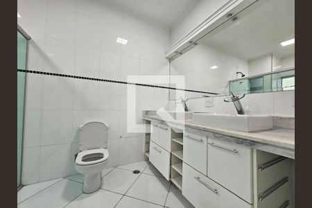 Banheiro da Suíte 3 de casa à venda com 4 quartos, 500m² em Ipiranga, São Paulo