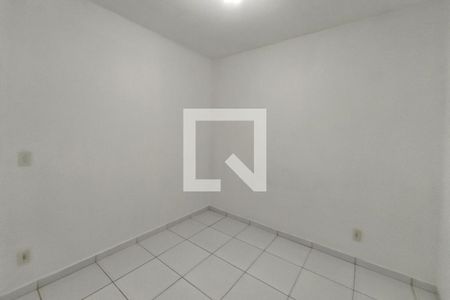 Quarto 2 de apartamento para alugar com 2 quartos, 49m² em Vila Marieta, Campinas