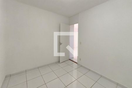 Quarto 2 de apartamento para alugar com 2 quartos, 49m² em Vila Marieta, Campinas