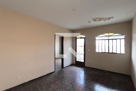 Sala de casa à venda com 5 quartos, 360m² em Céu Anil (justinópolis), Belo Horizonte