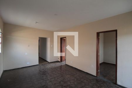 Sala de casa à venda com 5 quartos, 360m² em Céu Anil (justinópolis), Belo Horizonte