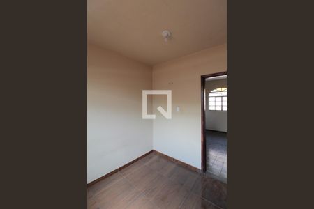 Quarto 2 de casa à venda com 5 quartos, 360m² em Céu Anil (justinópolis), Belo Horizonte