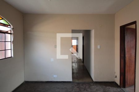 Sala de casa à venda com 5 quartos, 360m² em Céu Anil (justinópolis), Belo Horizonte