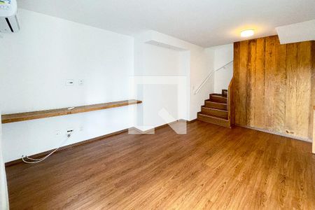 Sala de apartamento para alugar com 2 quartos, 88m² em Vila Madalena, São Paulo