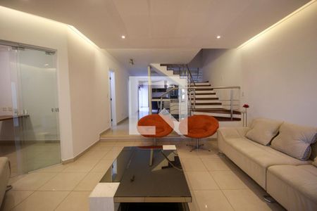 Sala de casa de condomínio para alugar com 3 quartos, 323m² em Granja Olga Ii, Sorocaba