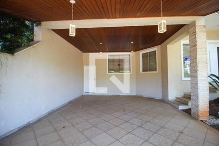 Fachada de casa de condomínio para alugar com 3 quartos, 323m² em Granja Olga Ii, Sorocaba