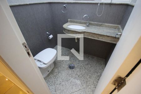 Lavabo de casa de condomínio para alugar com 3 quartos, 323m² em Granja Olga Ii, Sorocaba