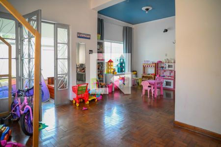 Sala de casa à venda com 4 quartos, 300m² em Jardim da Saúde, São Paulo