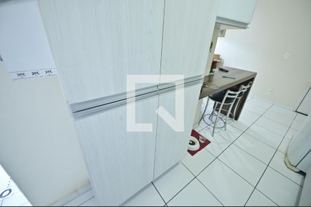 Cozinha de apartamento para alugar com 2 quartos, 63m² em Jardim Atlantico, Goiânia