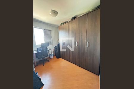 Quarto 2 de apartamento para alugar com 2 quartos, 48m² em Quinta da Paineira, São Paulo