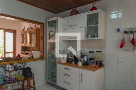 Foto 01 de casa à venda com 3 quartos, 200m² em Paraíso do Morumbi, São Paulo