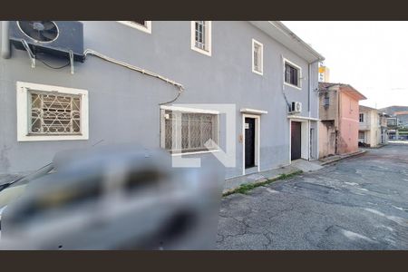 Fachada de casa de condomínio à venda com 4 quartos, 300m² em Bom Retiro, São Paulo