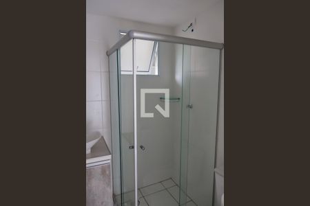 Banheiro de apartamento à venda com 2 quartos, 54m² em São Pedro, Osasco